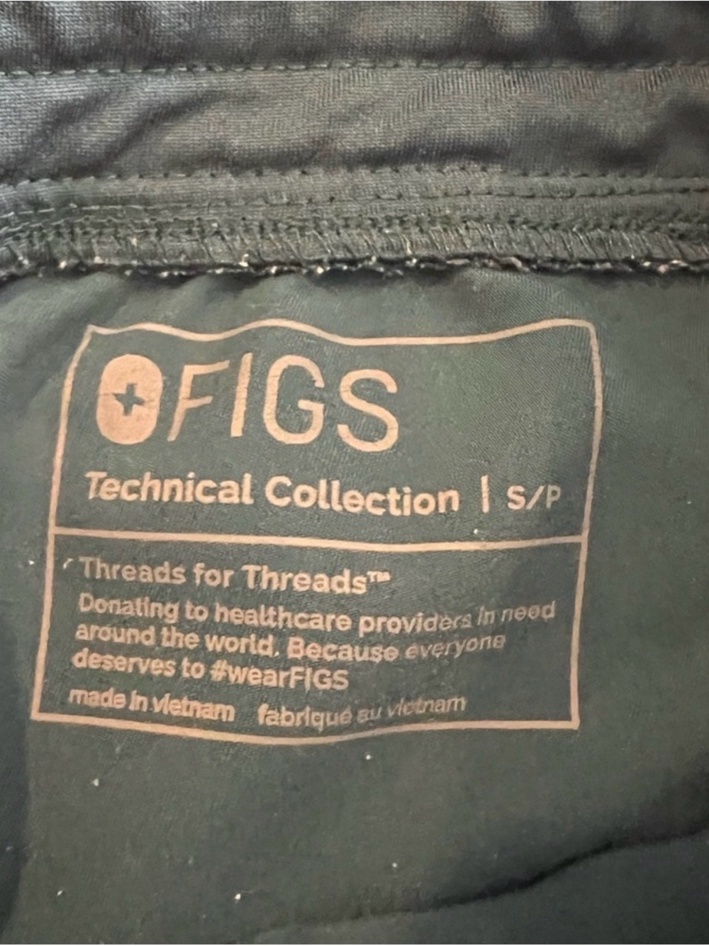 FIGS Scrub Set - Picture 3 of 3